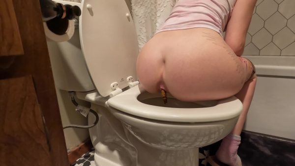 gassy – Classy poo comp 6 women scat videos